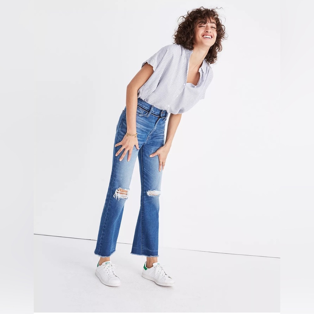 New Retro Crop Bootcut Knee-Rip edition
